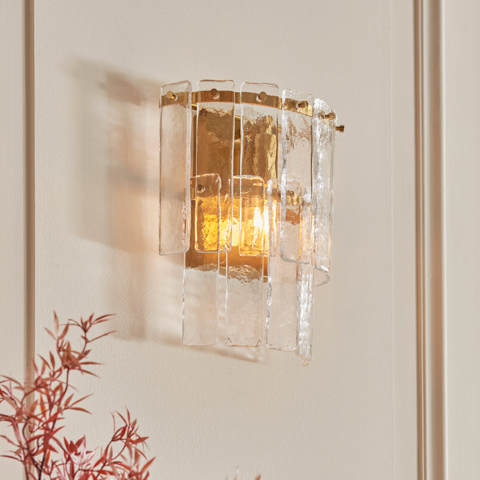 Hada Wall Light