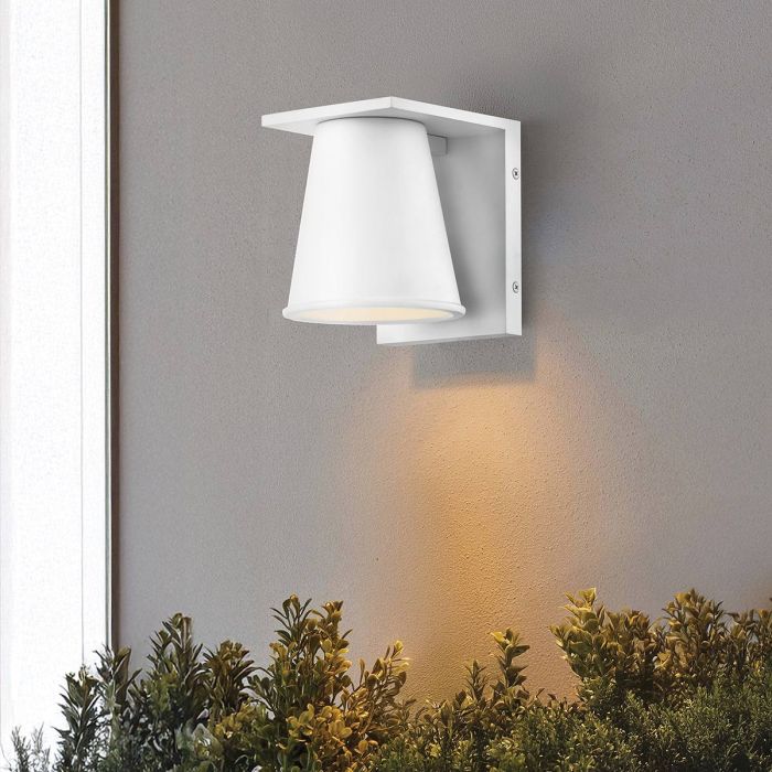 Hinata Wall Light