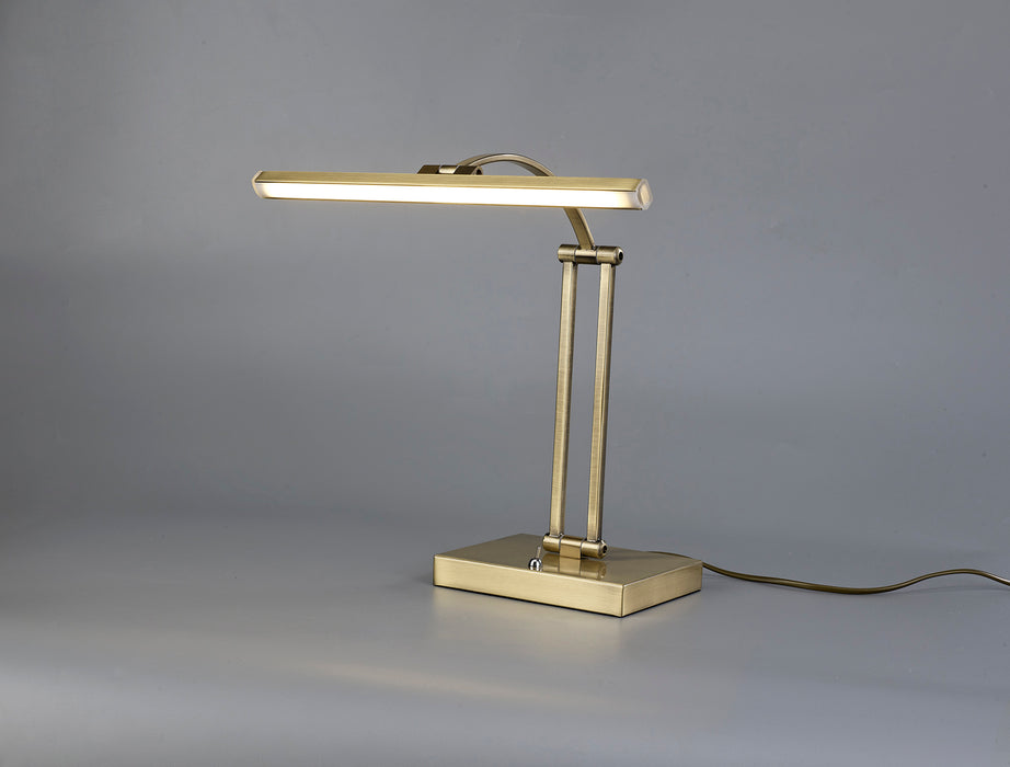 Hoyle Desk Lamp