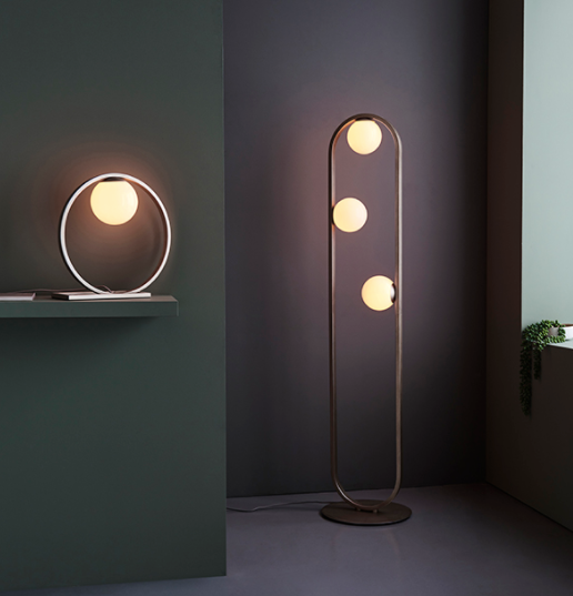 Kai Silver Floor Lamp - Exclusive Lighting Ltd